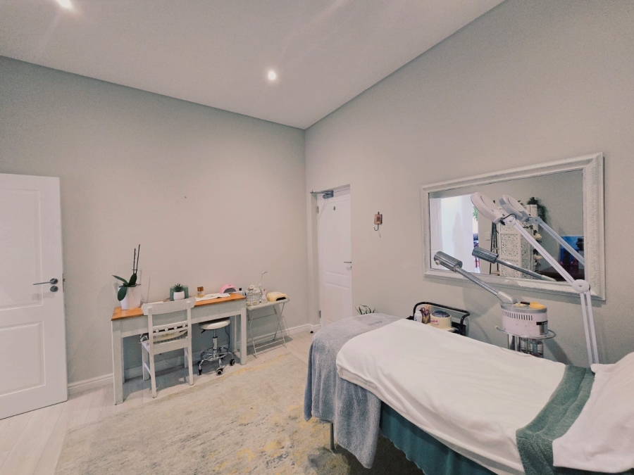 3 Bedroom Property for Sale in Kingswood Golf Estate Western Cape